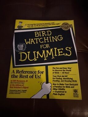 Bird Watching for Dummies - Yellow Cover